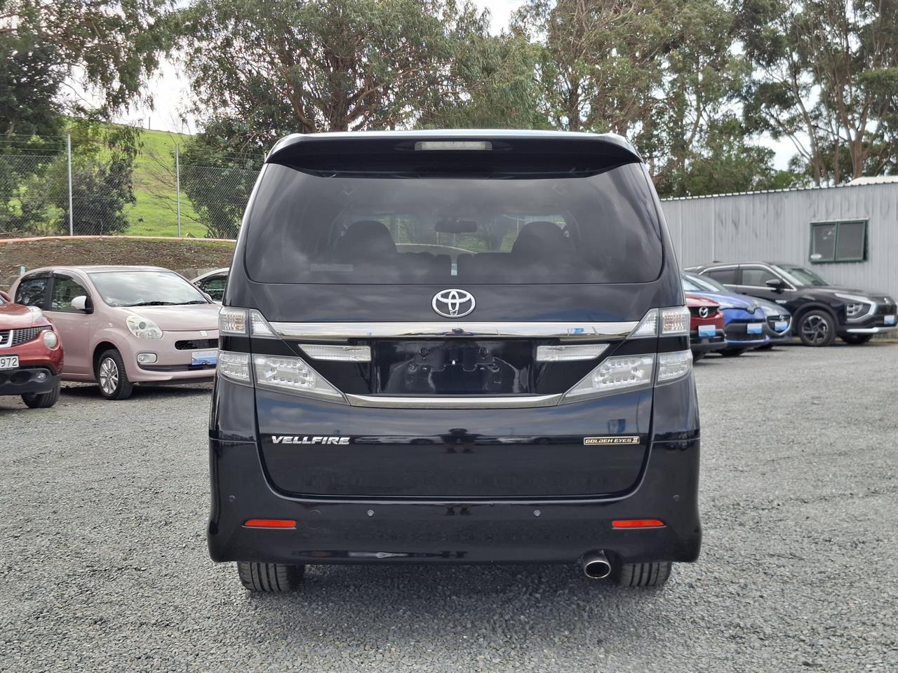 2013 Toyota Vellfire Golden Eye.Park sensors.Rear cam.Cruise control.8 Airbags. Carousel 14