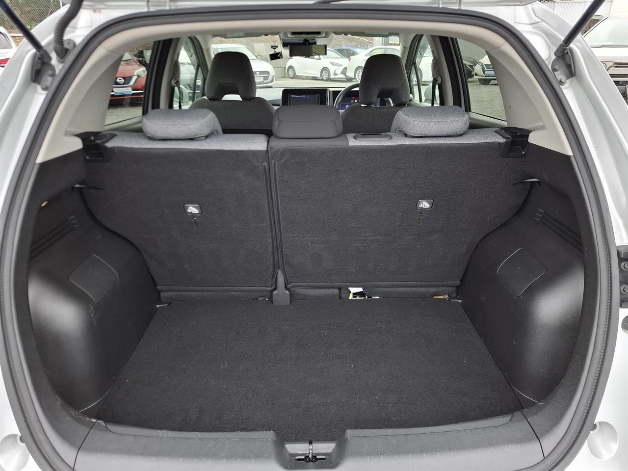 2023 Nissan Note Safety radar.Lane assist.Park sensors.Button start.LOW KM. Carousel 15