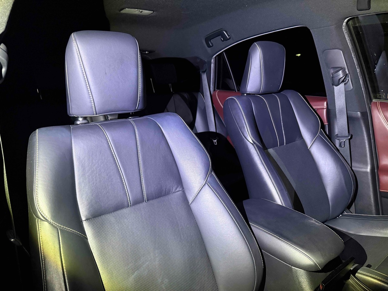 2014 Toyota Harrier Transit Hybrid 4WD Elegance Carousel 7