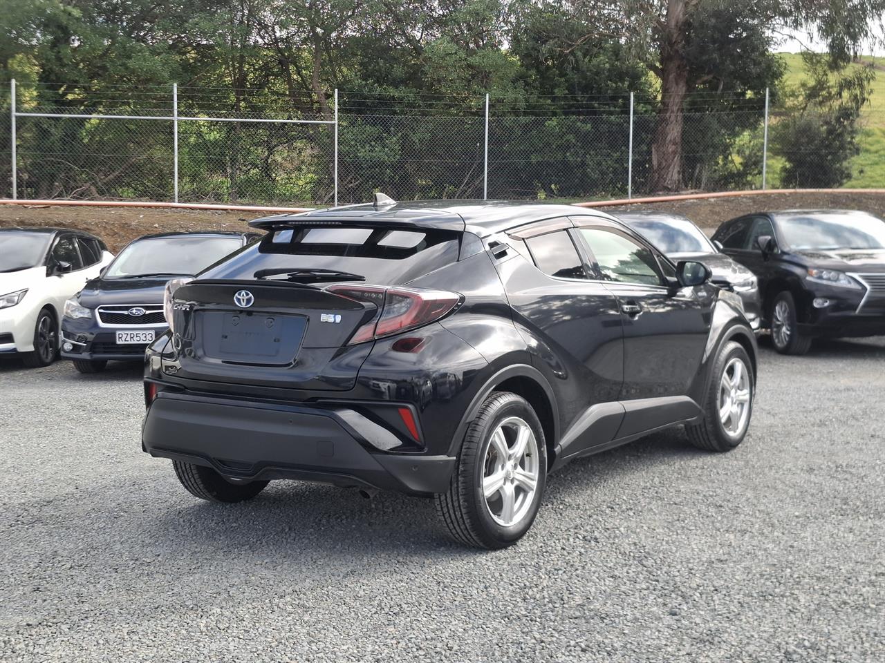 2017 Toyota C-HR G spec.Hybrid.BSM.LKA.Safety radar.Rear cam.Alarm. Carousel 15