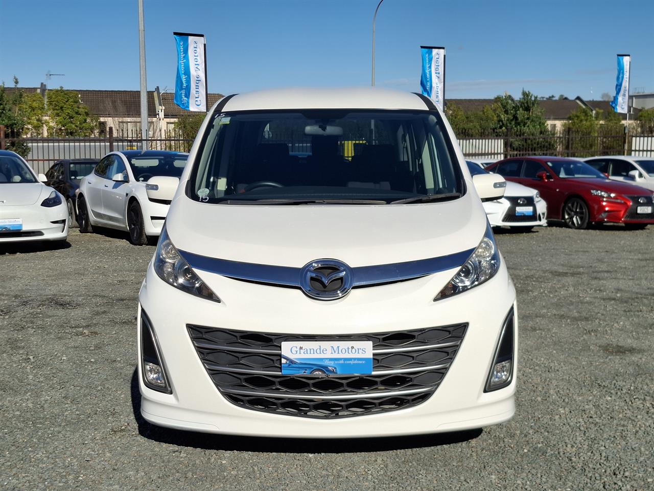 2017 Mazda Biante 8 seater.Rear camera.Electric doors. Carousel 10
