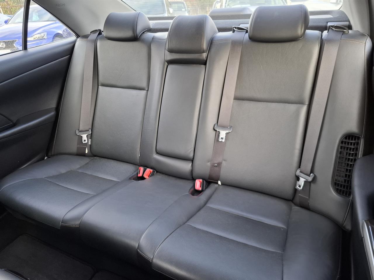 2012 Toyota Camry Hybrid.Gspec.Leather.Cruise control.8 Airbags Carousel 5
