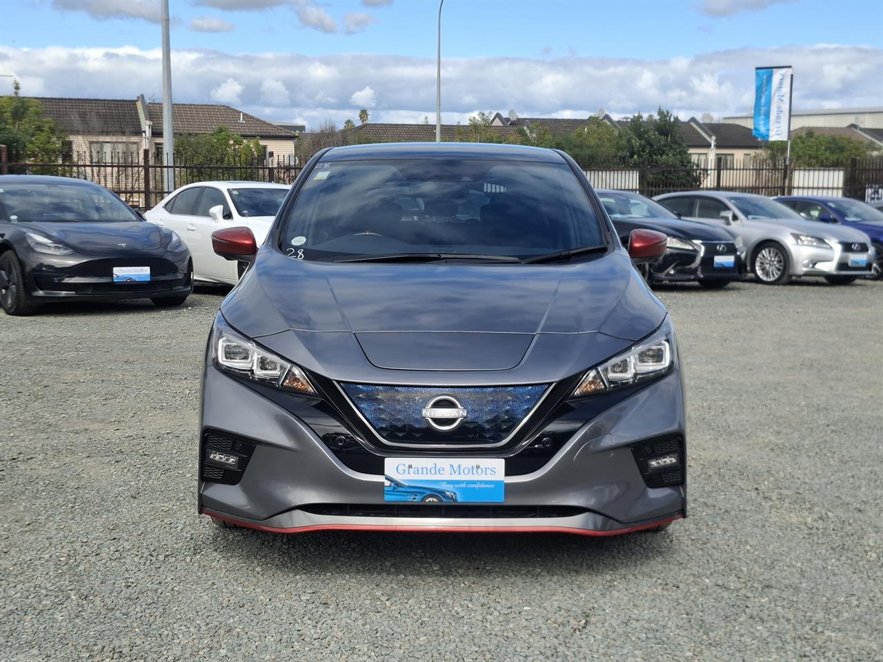 2022 Nissan Leaf Nismo.40KW.88% SOH.Android/ApplePlay.360°cam.Pro-Pilot.Lane assist.Safety radar.Park sens. Carousel 11