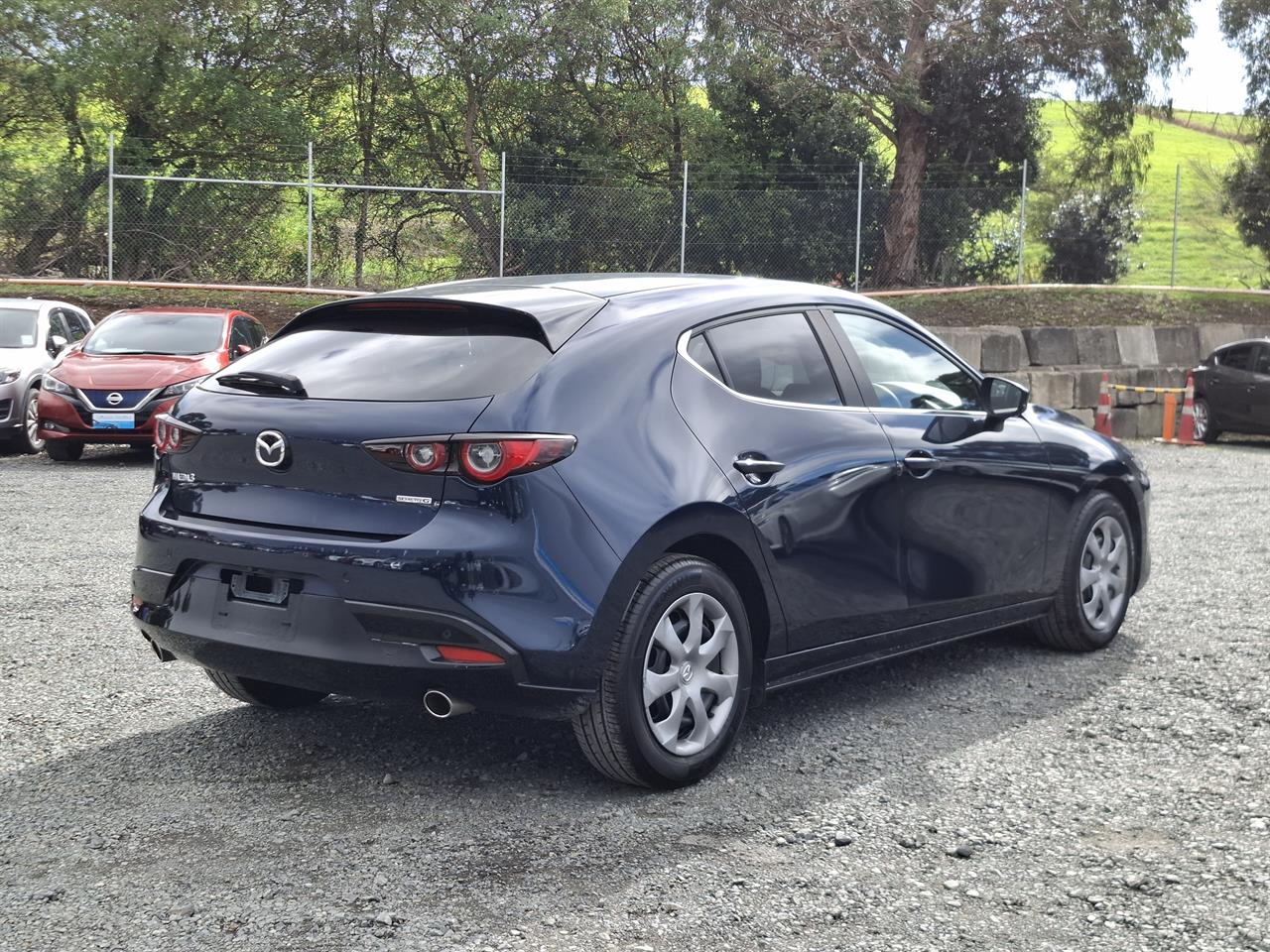 2023 Mazda 3 HUD.Rear camera.Radar cruise.Park sensors. Carousel 16
