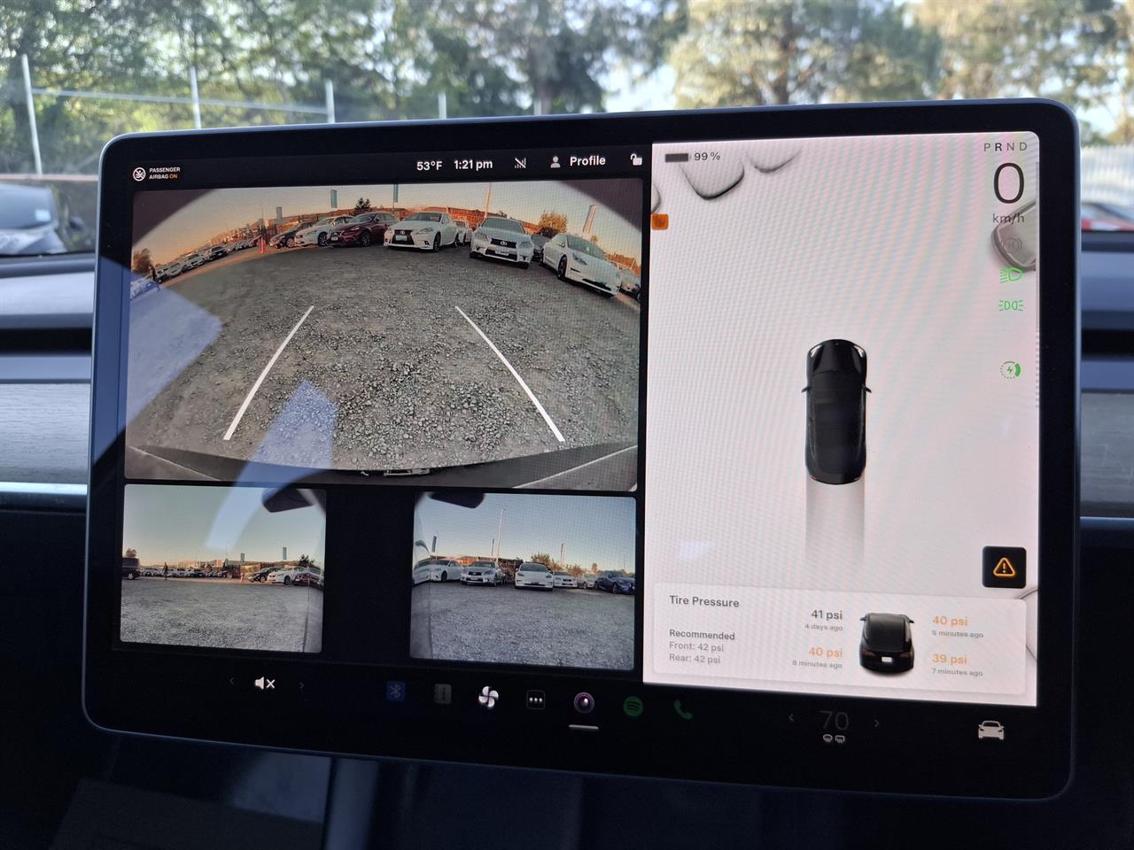 2021 Tesla Model 3 STANDARD RANGE PLUS. PANOROOF. Carousel 9