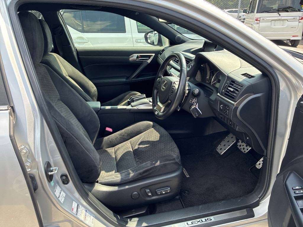 2014 Lexus CT 200h F Sport.Cruise control.10 Airbags.Alarm. Carousel 13