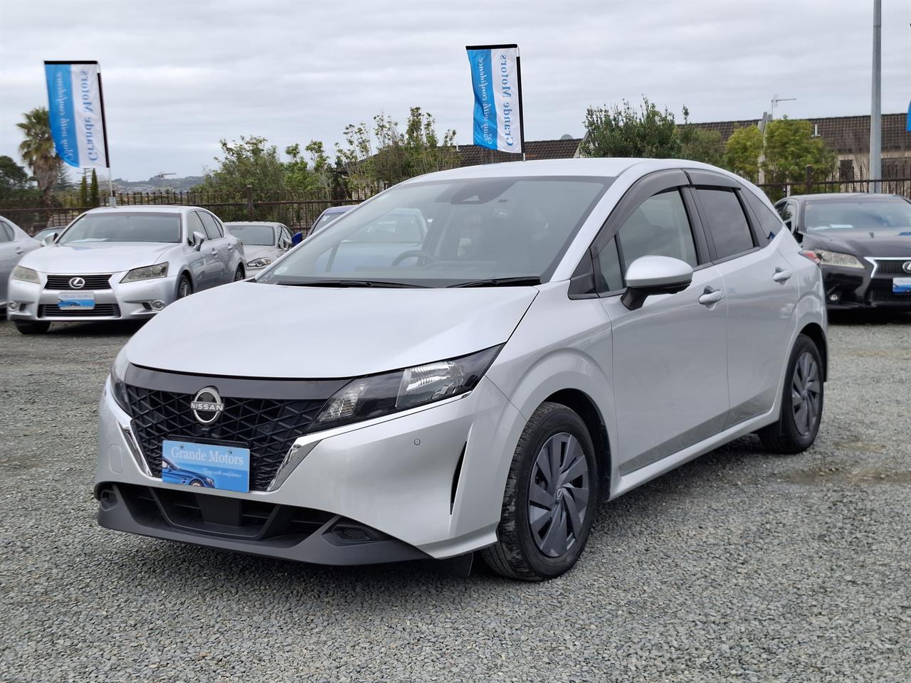 2023 Nissan Note Safety radar.Lane assist.Park sensors.Button start.LOW KM. Carousel 9