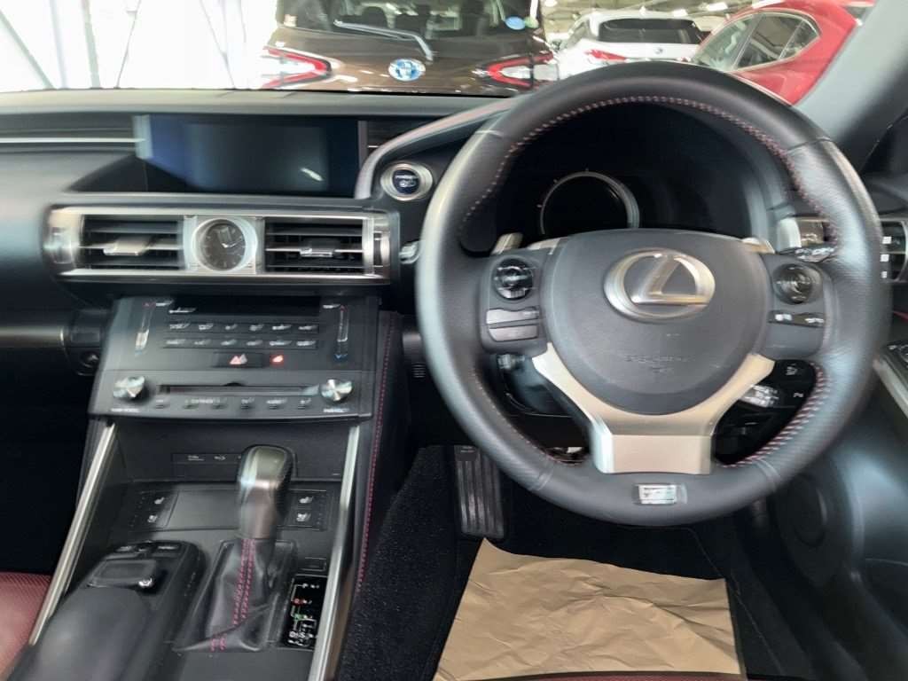2014 Lexus IS 300h Transit F-Sports Hybrid Sunroof Red Leather Carousel 9