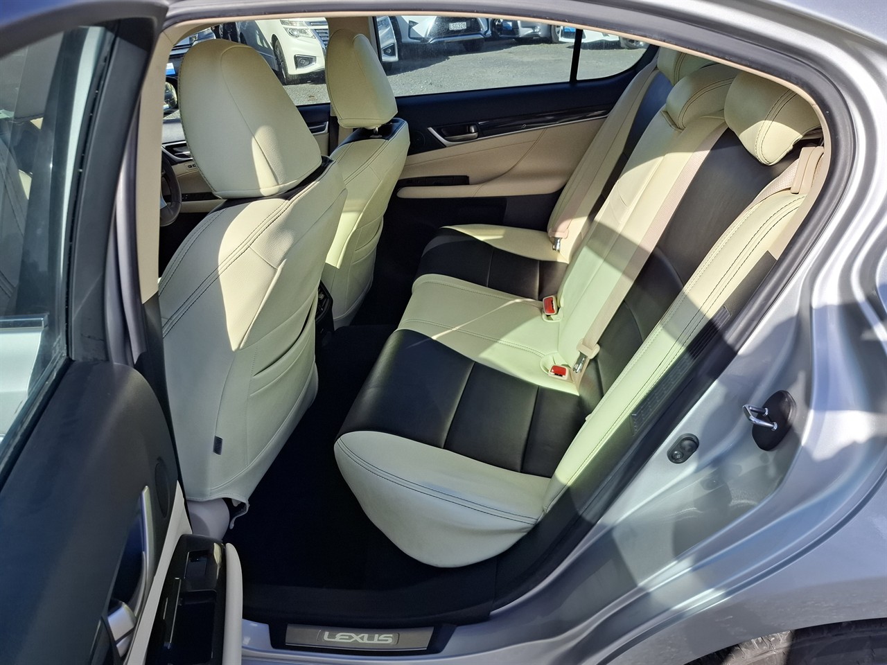 2012 Lexus GS 450h Hybrid Radar Cruise Control Carousel 2