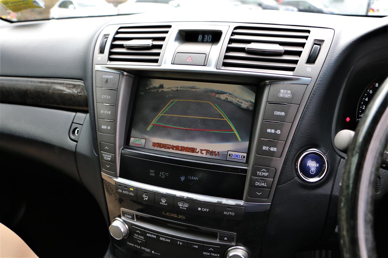 2011 Lexus LS 600 Hybrid.Leather.Sunroof.Heated/cooler seats Carousel 7