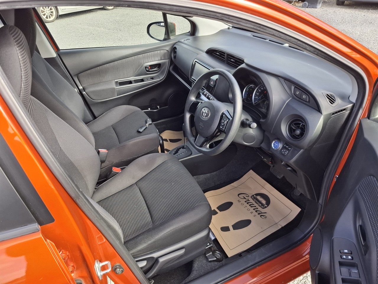 2017 Toyota Vitz Hybrid Push Start Carousel 15