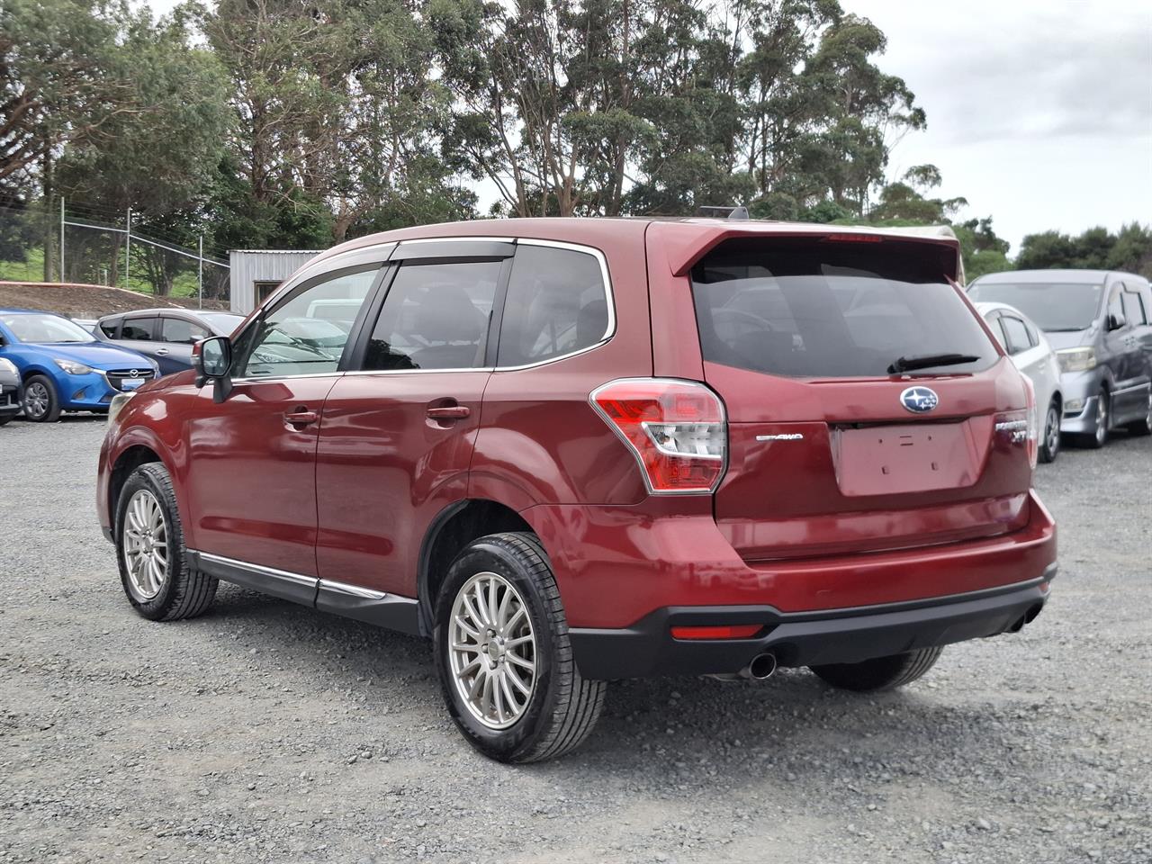 2013 Subaru Forester X-Mode.4WD.Eyesight.Leather.Radar cruise.Lane assist.Rear cam. Carousel 15