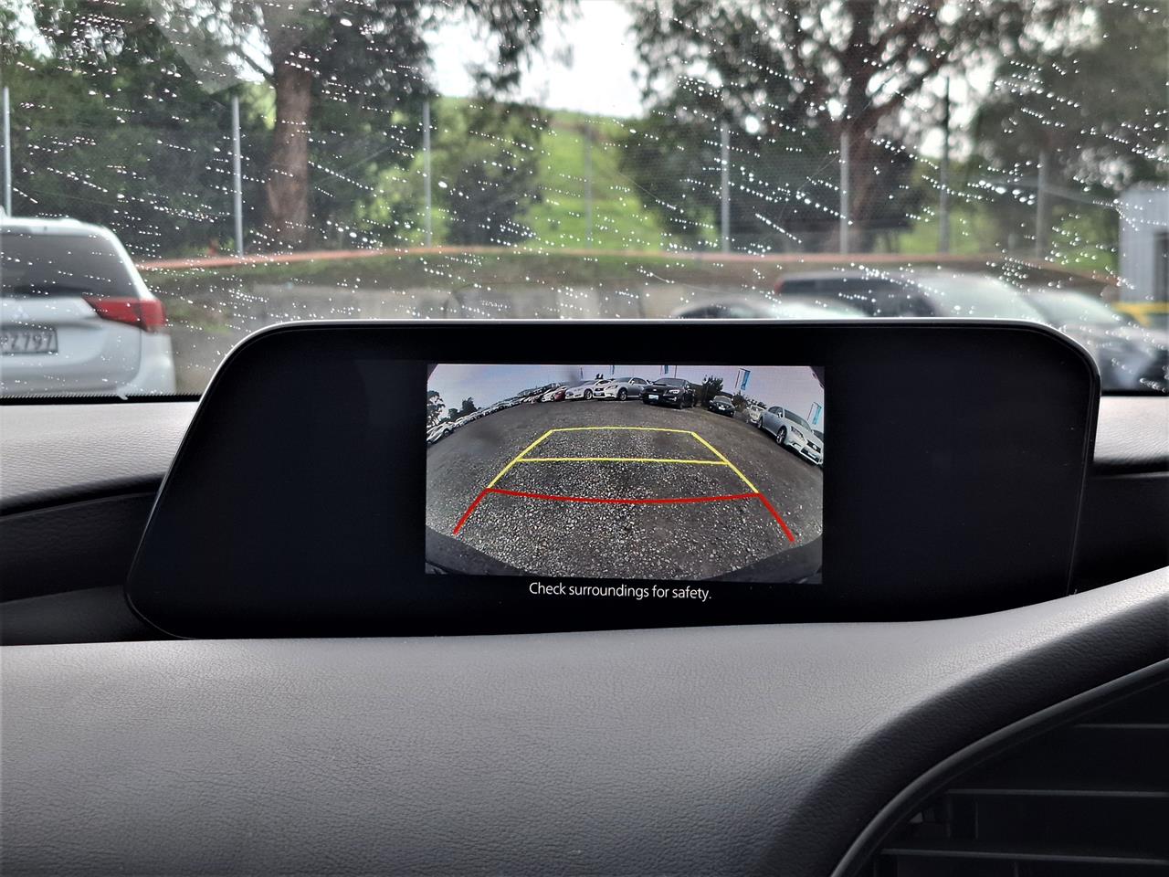 2023 Mazda 3 HUD.Rear camera.Radar cruise.Park sensors. Carousel 7