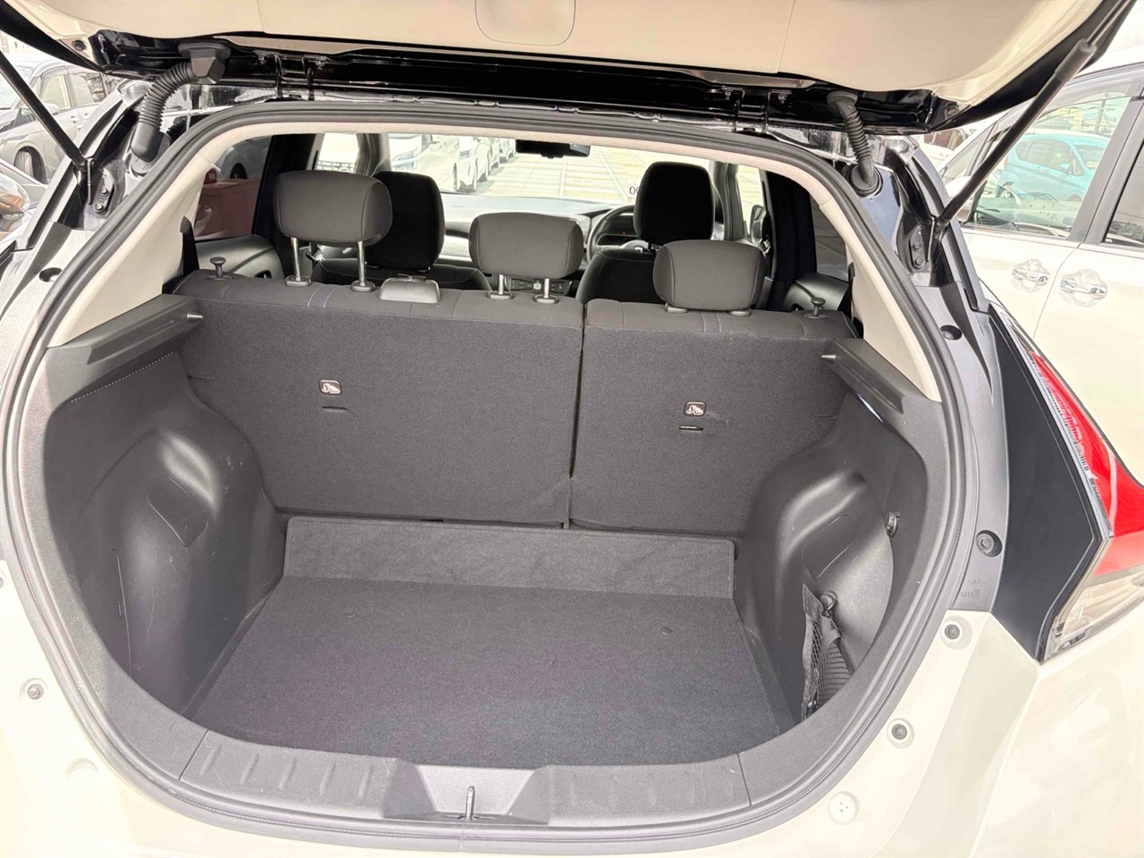 2018 Nissan Leaf Transit 80.81% Soh Pro-Pilot 360 Camera Carousel 6