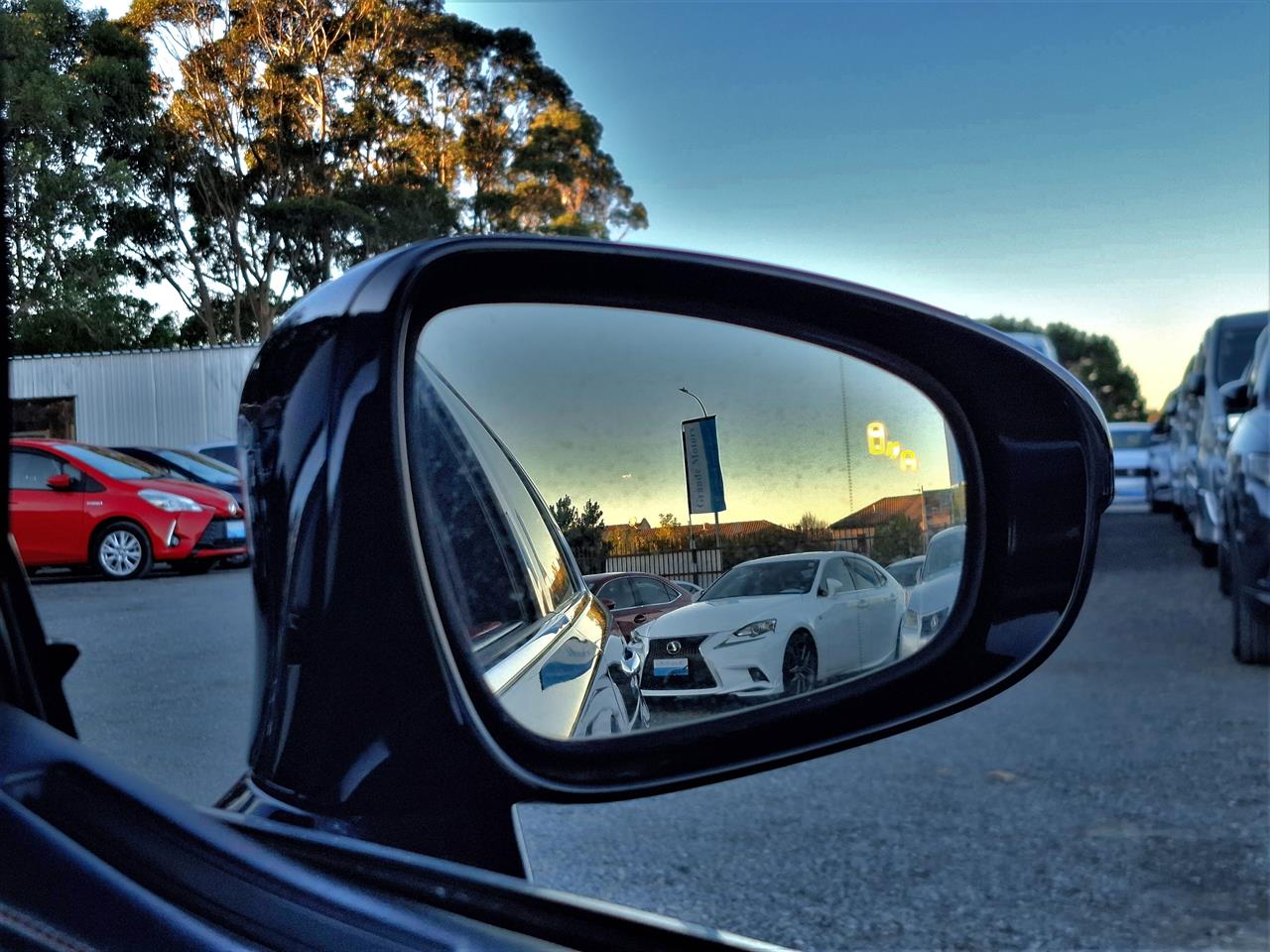 2015 Lexus LS 460 F-Sport.Sunroof.Leather.Radar cruise. Blind sport.Alarm.10 Airbags. Carousel 10