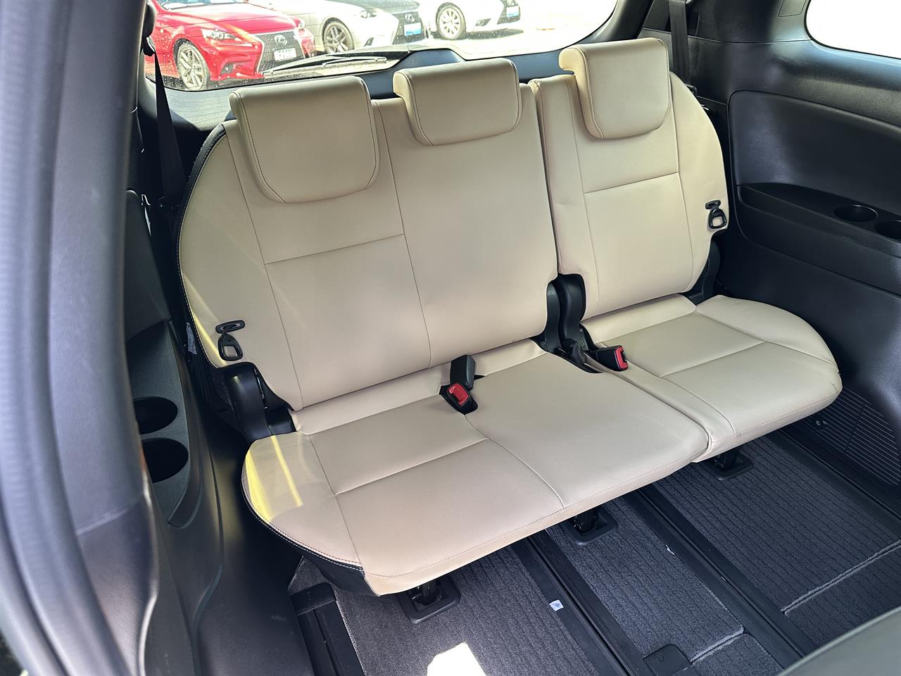 2017 Toyota Estima Aeras.Leather.Safety radar.Cruise control.Lane assist.Rear cam. Carousel 6