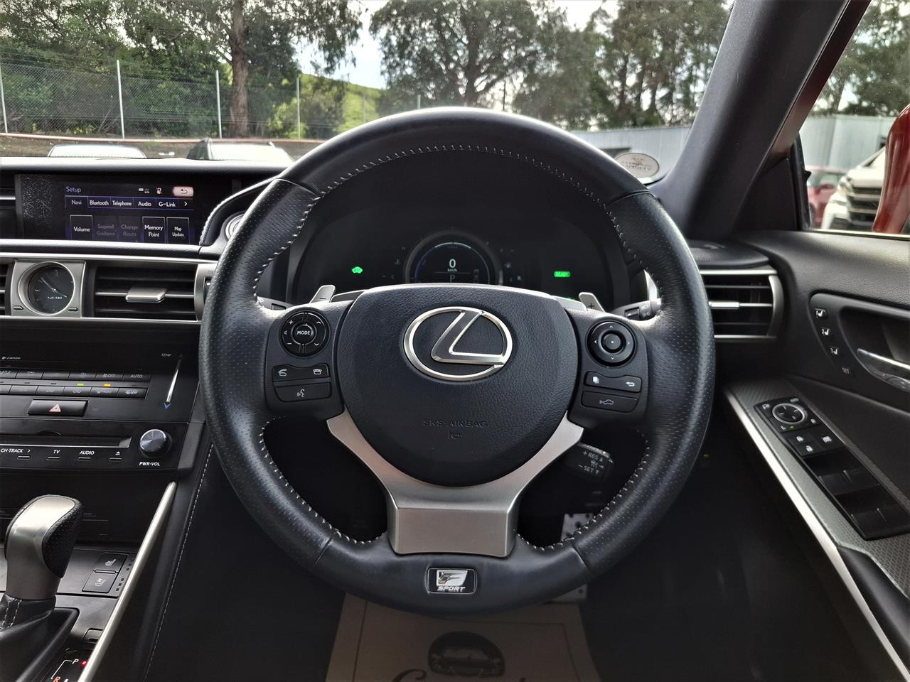 2014 Lexus IS 300h F-Sport.Blind spot.Radar cruise.Alarm.Leather.10 SRS Airbags. Carousel 6