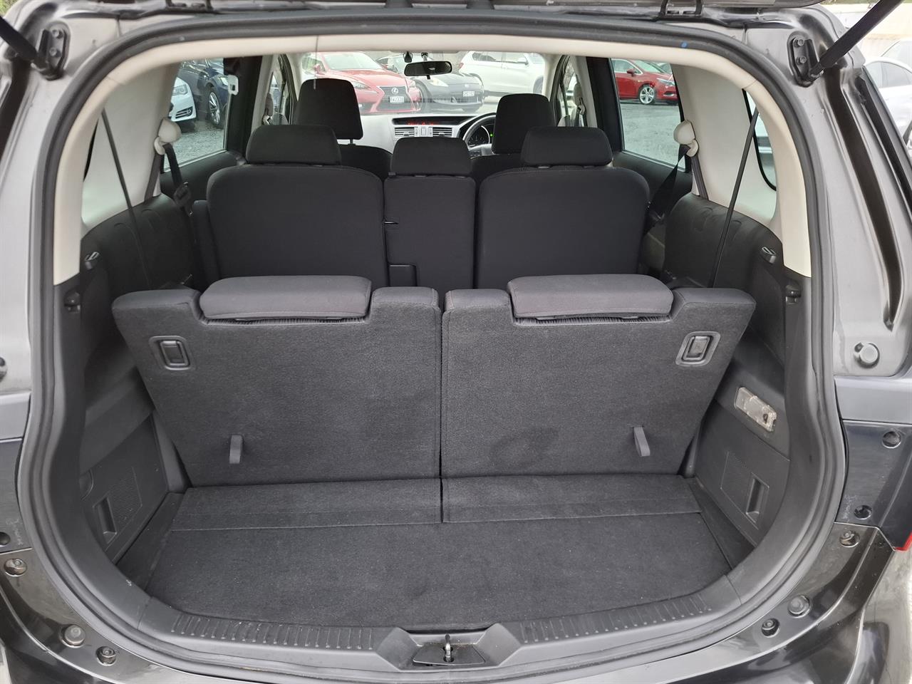 2013 Nissan Lafesta Highway Star.7 seats.Alloy wheels. Carousel 17