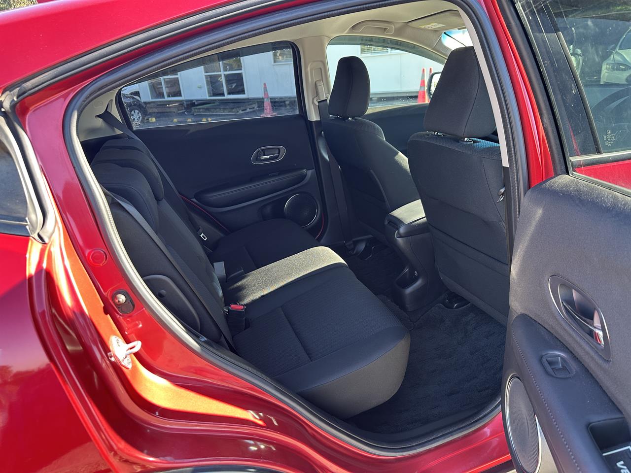 2016 Honda Vezel Hybrid.Rear camera.Cruise control. Carousel 2