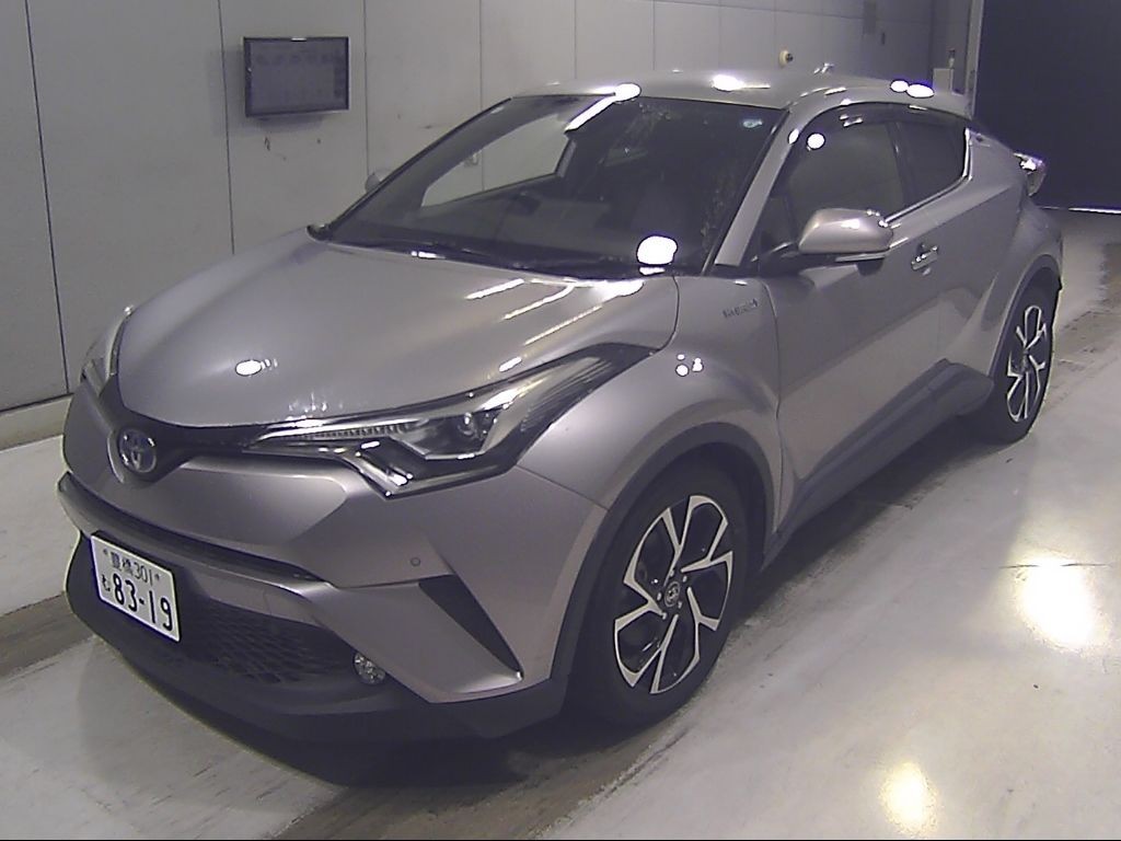 2018 Toyota C-HR Transit G LED EDITION Carousel 5