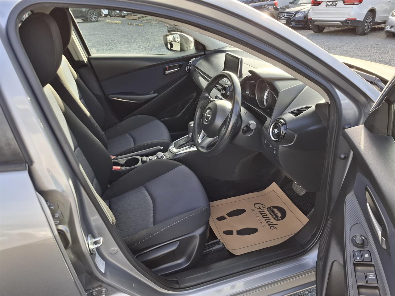 2015 Mazda Demio Skyactiv.i-Stop.SRS Airbags. Carousel 2
