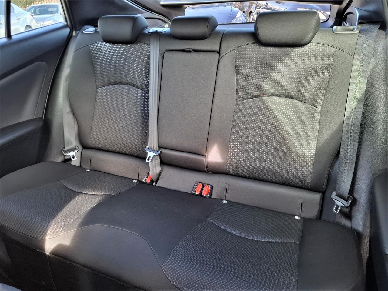 2020 Toyota Prius S.Radar cruise.Lane assist.Safety radar.Rear cam.8 Airbags. Carousel 4