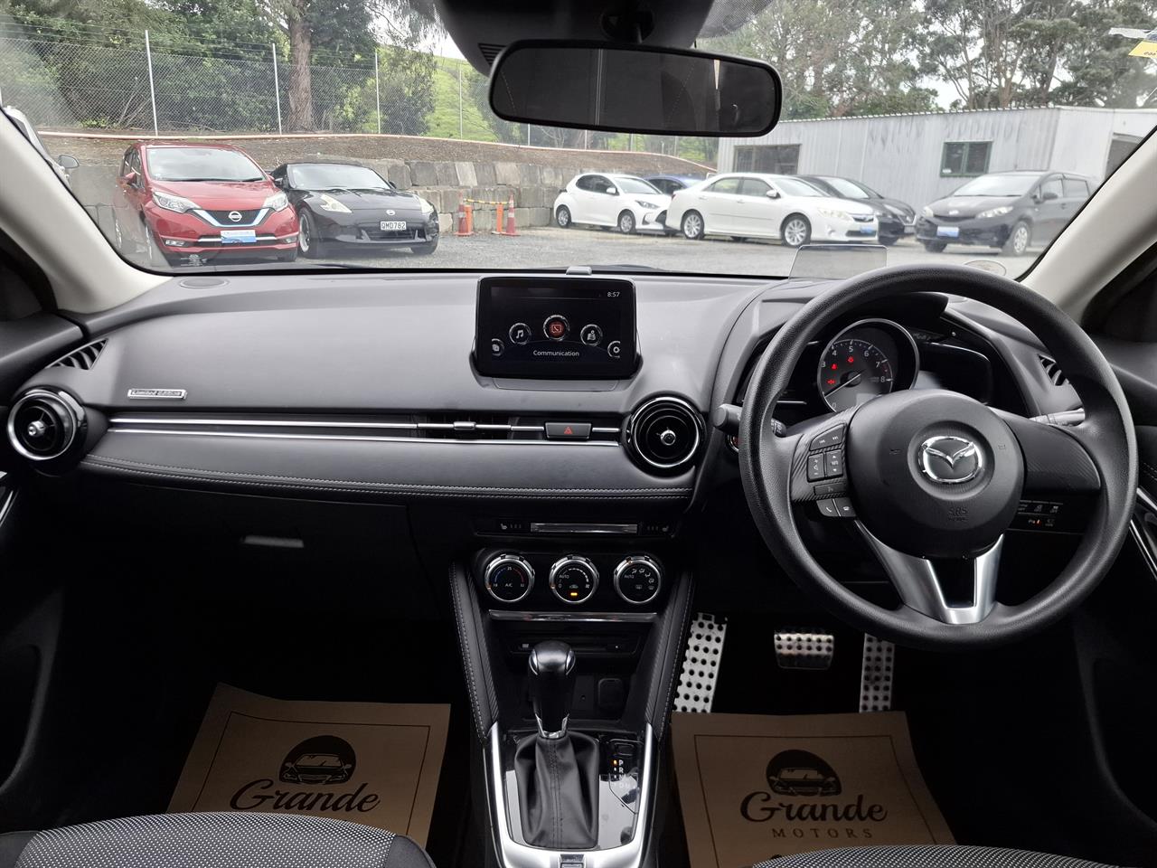 2018 Mazda Demio 13S.Touring.Skyactiv.HUD.360°camera.Park sensors.Alloys. Carousel 5