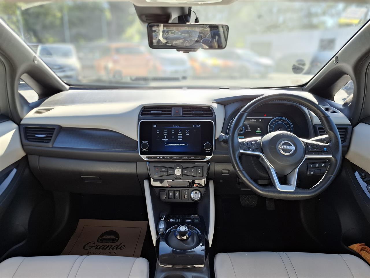 2022 Nissan Leaf 40KW.SOH 86%.Pro-pilot.Android/ApplePlay.360°cam.Park sens. Carousel 4