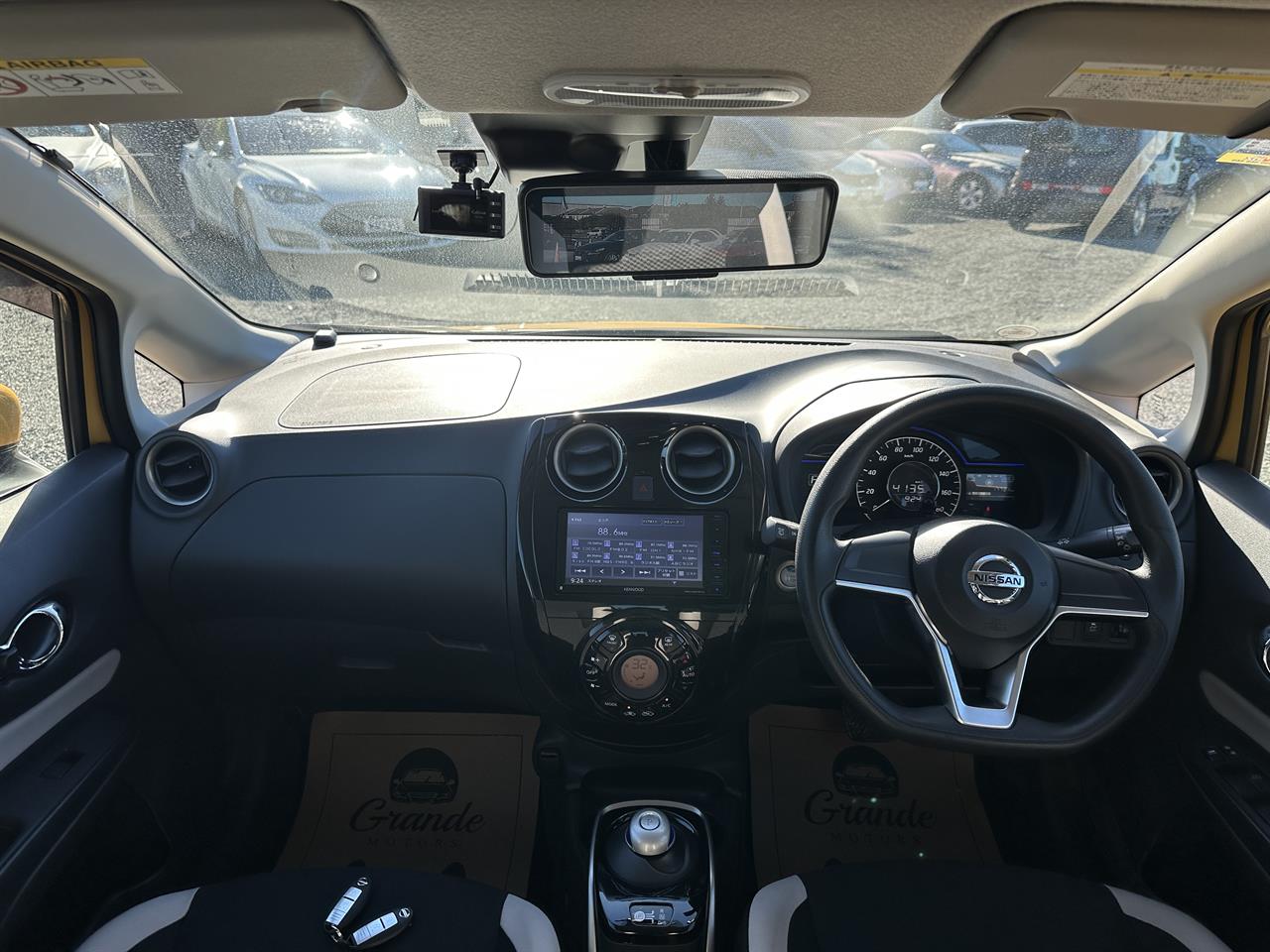 2020 Nissan Note E-Power 360 camera Carousel 4