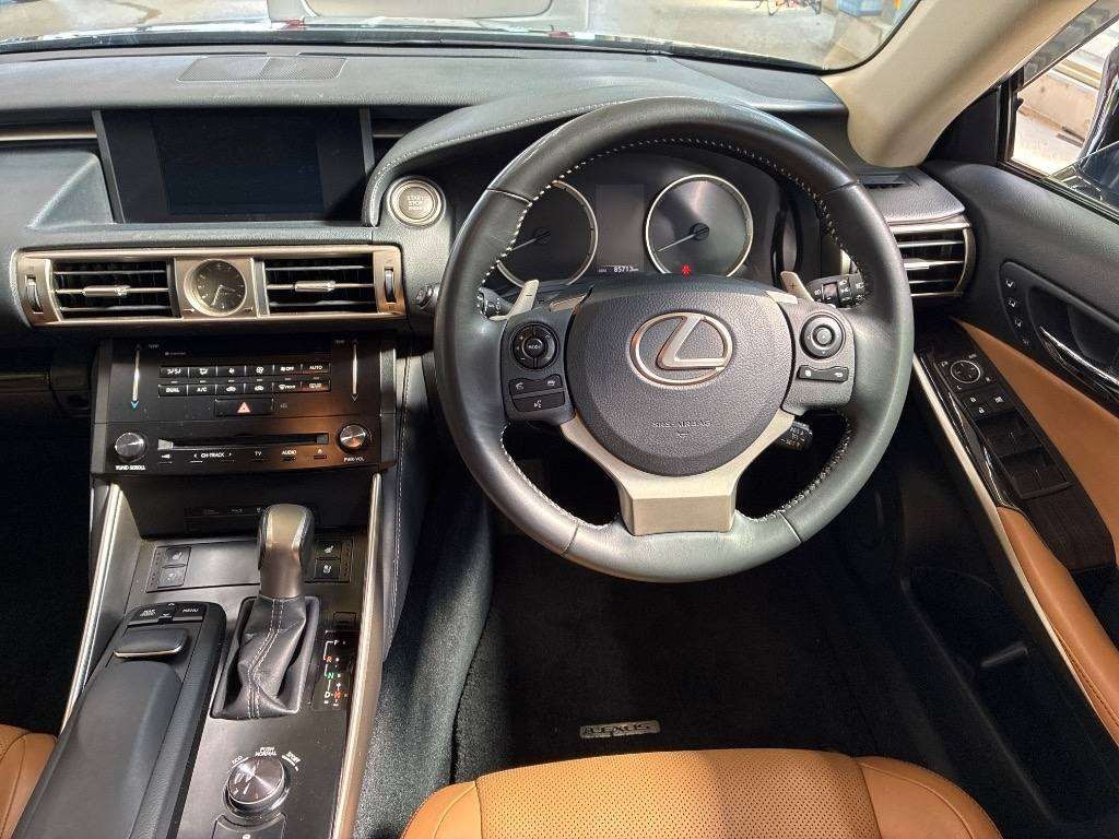2013 Lexus IS 250 Transit L Package Cruise control Carousel 6