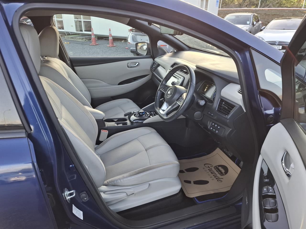 2019 Nissan Leaf 62kW.SOH89%.Android/Apple CarPlay.Pro-pilot.360°camera. Carousel 19