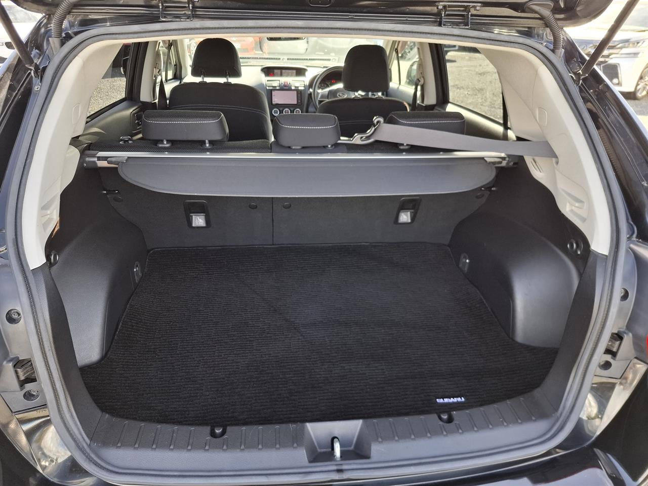 2013 Subaru XV 4WD.Eyesight.Radar cruise Rear camera.Button start. Carousel 18