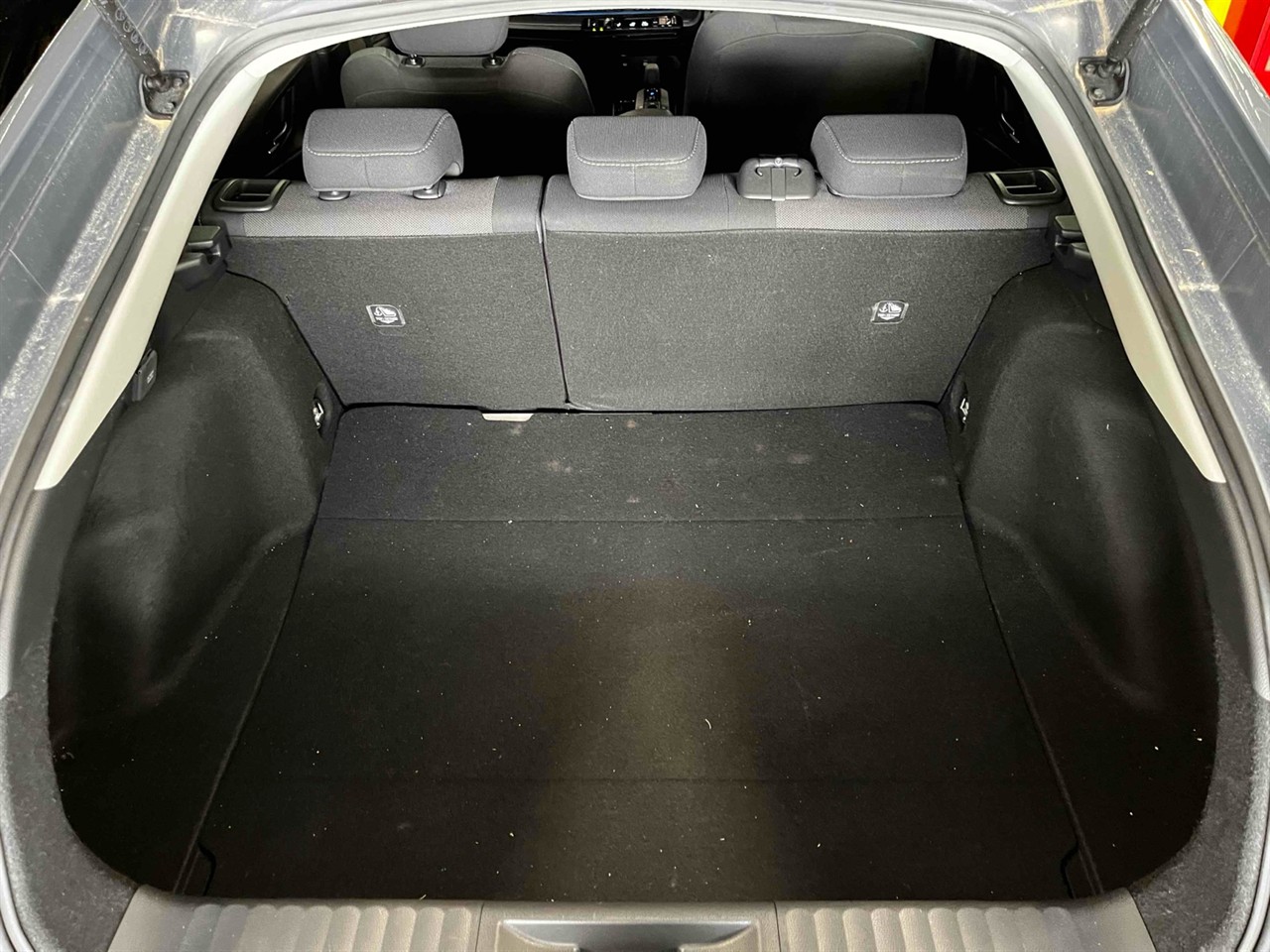 2023 Toyota Prius Transit New Model U Low KM Cruise control Carousel 6