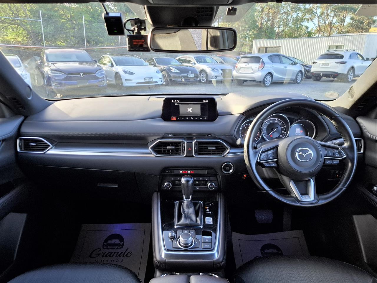 2018 Mazda CX-8 25S.7 seats.HUD.Safety radar.Lane assist.360°camera.Park sensors. Carousel 6
