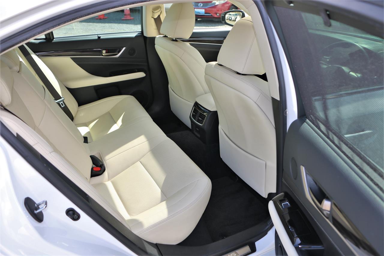 2015 Lexus GS 450h Sunroof.HUD.Lane assist.Radar cruise.Leather.Alarm.12 Airbags. Carousel 1