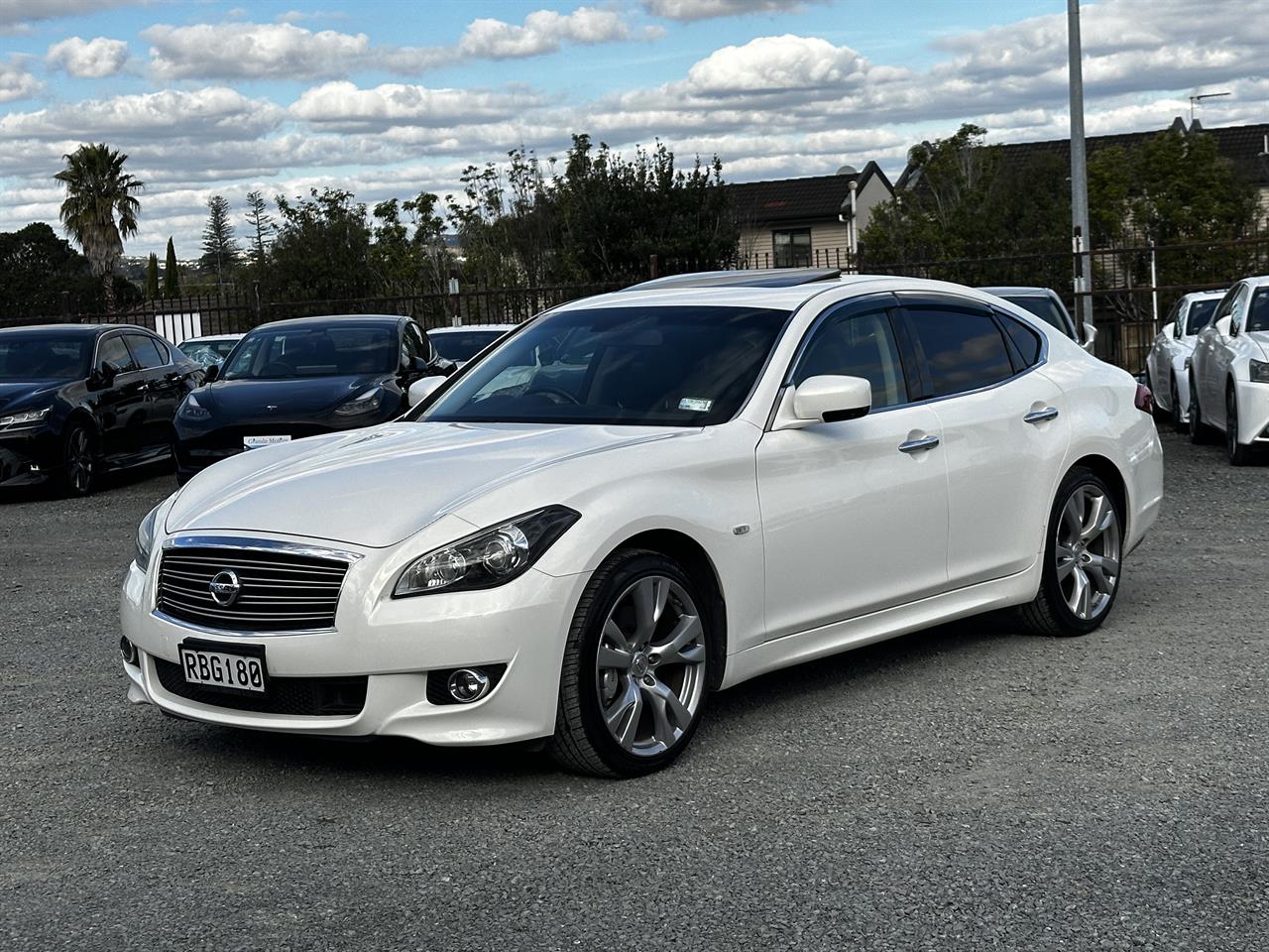 2013 Nissan Fuga 370GT. Sunroof.Leather.Cruise Control.SRS Airbags. Carousel 13