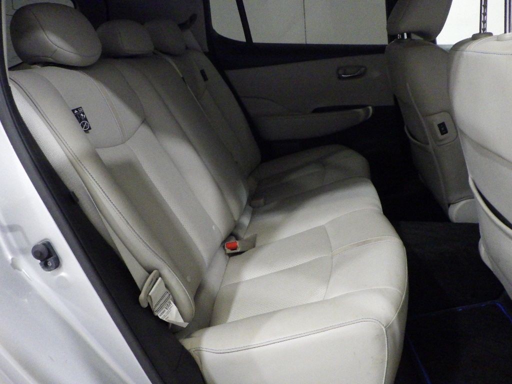 2019 Nissan Leaf Transit 62KW E+G Pro-Pilot Cruise control 86.98% Soh Carousel 3