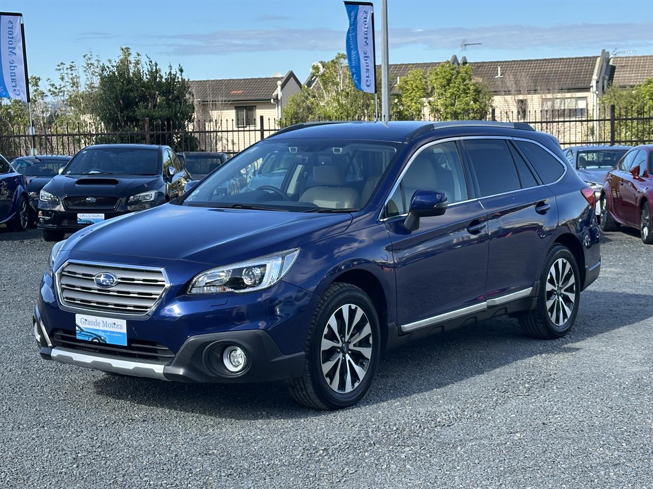 2017 Subaru Outback Eyesight.Harman/Kardon.Blind spot.Lane assist.Radar cruise.Alarm. Carousel 13