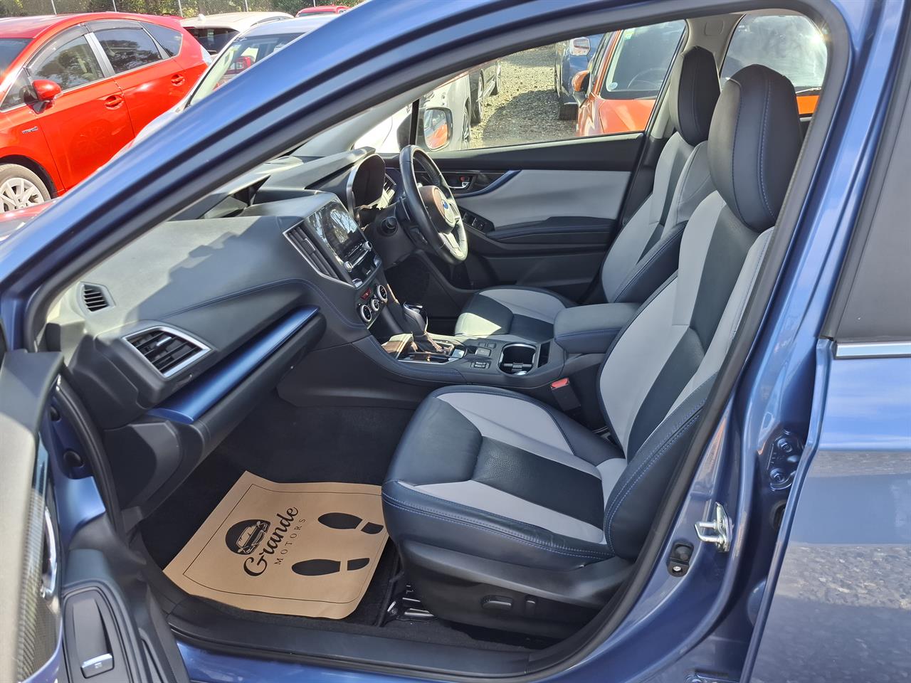 2018 Subaru XV (Impreza).Advance.Hybrid.4WD.Eyesight.Lane assist.Radar cruise.Park sens. Carousel 3