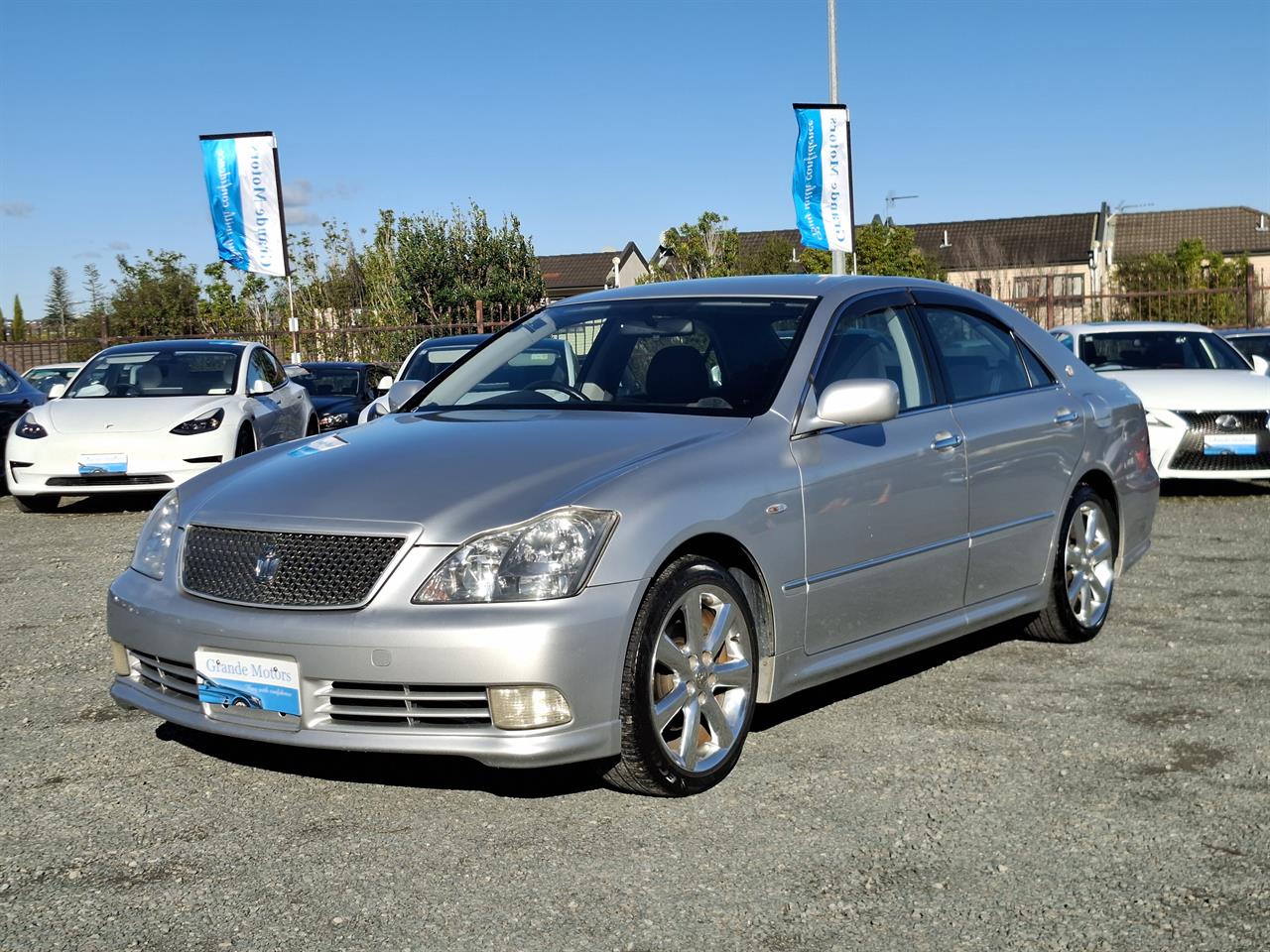 2005 Toyota Crown Athlete.50th Anniversary.Rear cam.Cruise control. Carousel 13