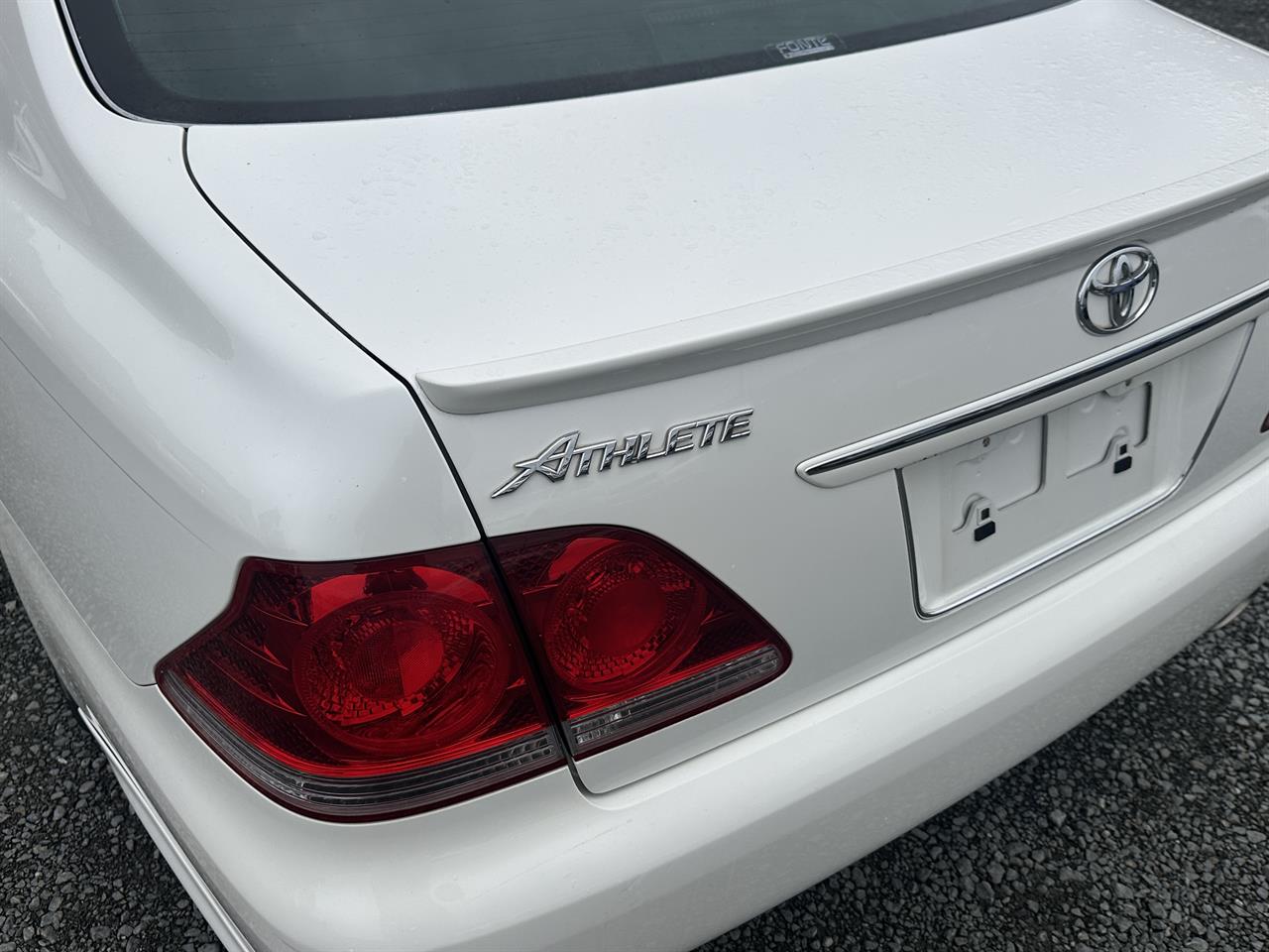 2005 Toyota Crown Athlete.50th Anniversary.Cruise control.Rear camera. Carousel 19