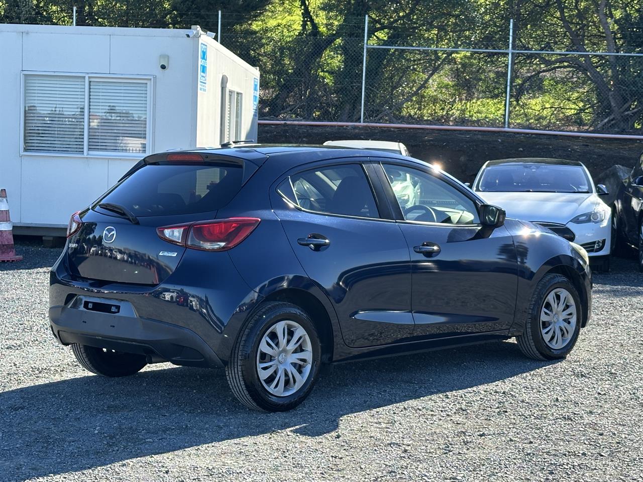 2016 Mazda Demio Skyactiv.i-Stop.SRS Airbags. Carousel 14