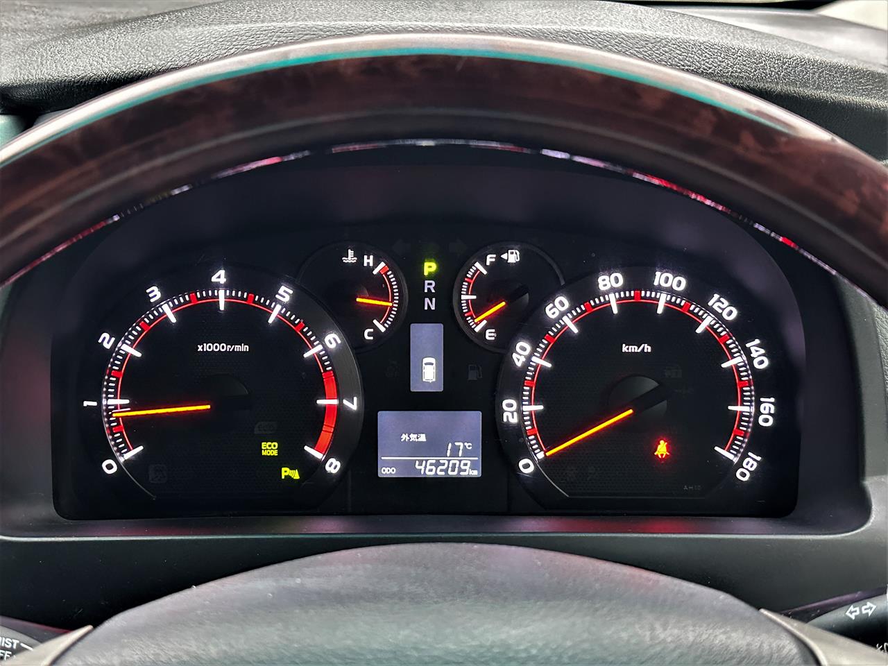 2013 Toyota Alphard 8 seater.Rear camera.Park sensors.Cruise control.8 SRS Airbags. Carousel 10