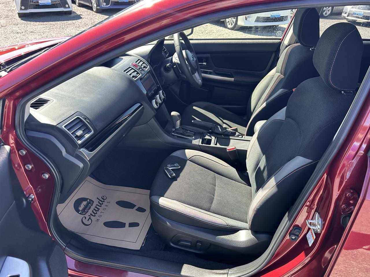 2016 Subaru XV 4WD.Eyesight.Radar cruise.New tires.Button start. Carousel 3