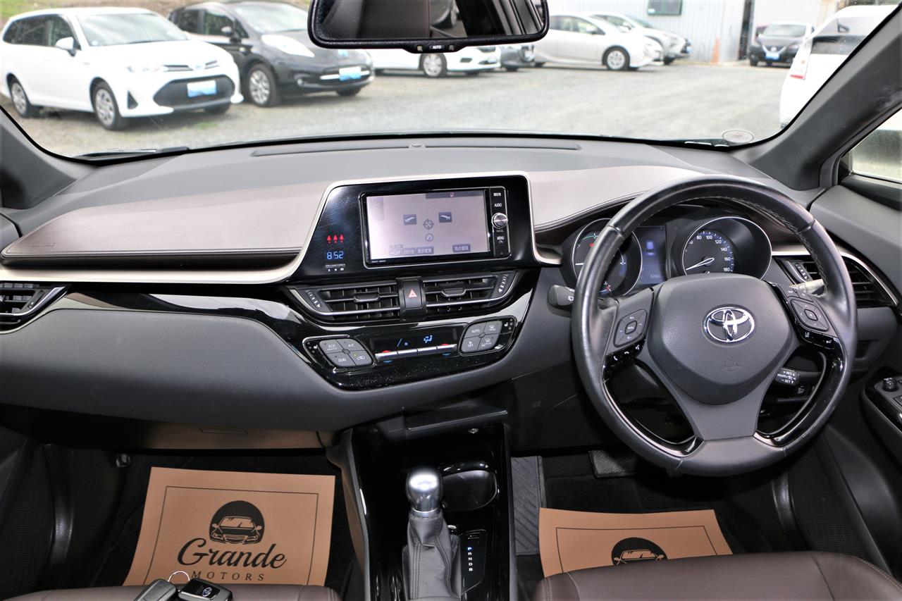 2017 Toyota C-HR G spec.Hybrid.BSM.LKA.Safety radar.Rear cam.Alarm. Carousel 4