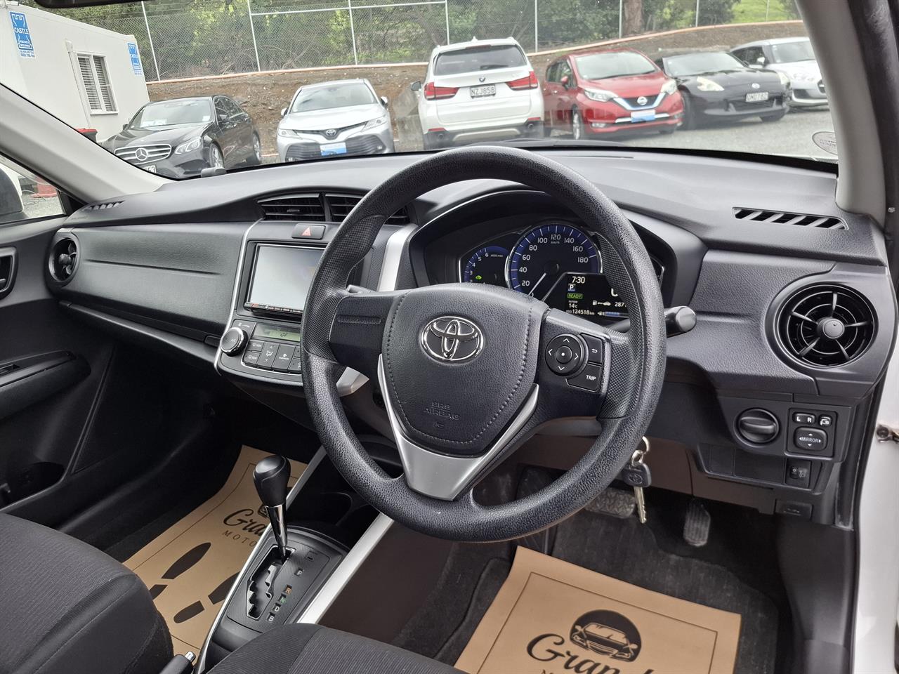 2016 Toyota Corolla Fielder.Hybrid.Rear camera.New tires. Carousel 7
