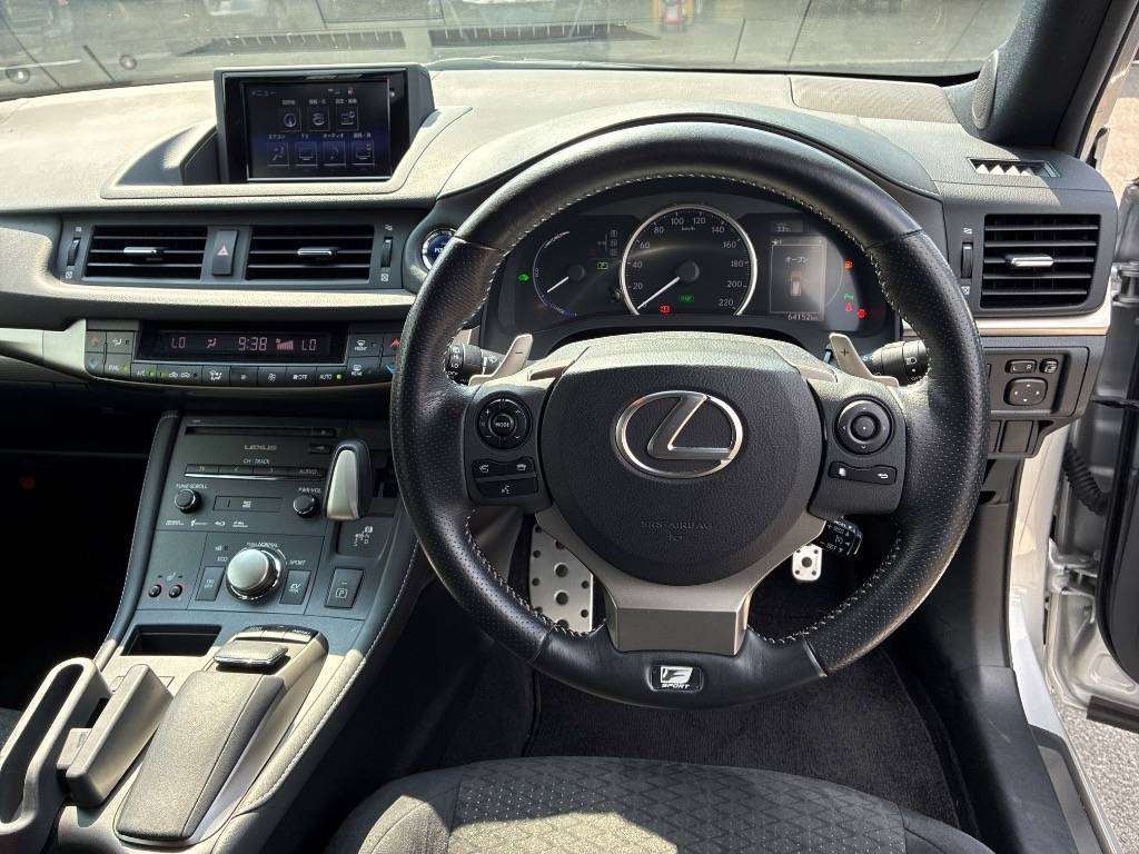 2014 Lexus CT 200h F Sport.Cruise control.10 Airbags.Alarm. Carousel 11