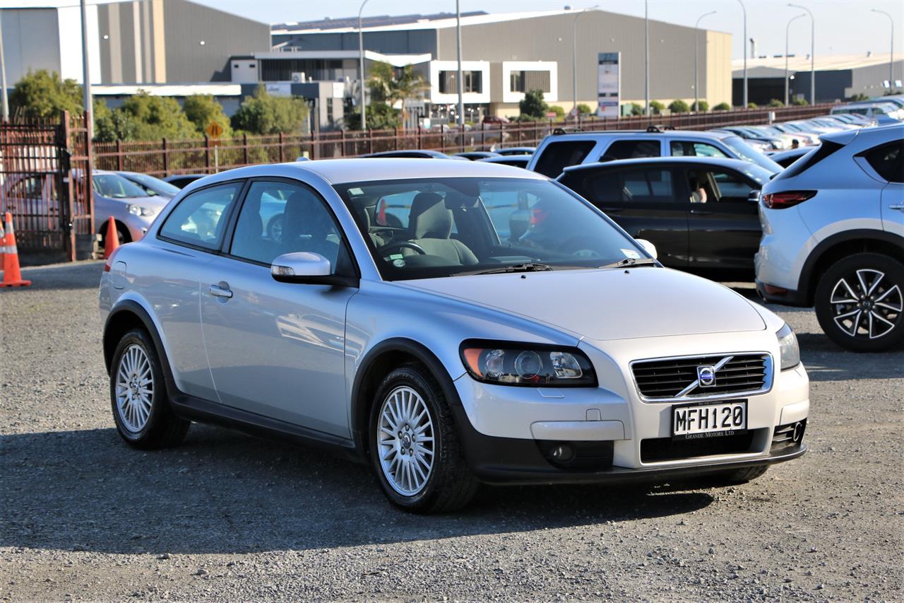 2009 Volvo C30 Coupe.8 SRS Airbags.Alloy wheels.