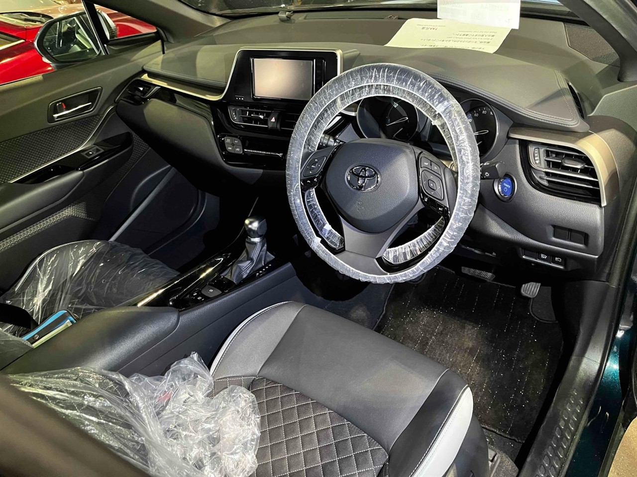2019 Toyota C-HR Transit G Mode Nero Cruise control Carousel 1
