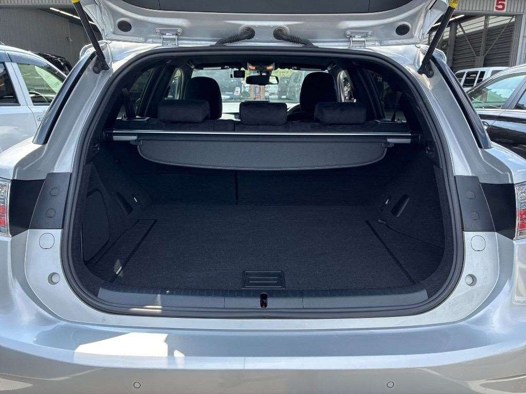 2014 Lexus CT 200h F Sport.Cruise control.10 Airbags.Alarm. Carousel 1